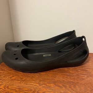 CROCS -Women's Kadee Ballet Flats Size 9 Black Rubber Slip On Beach Garden Shoe